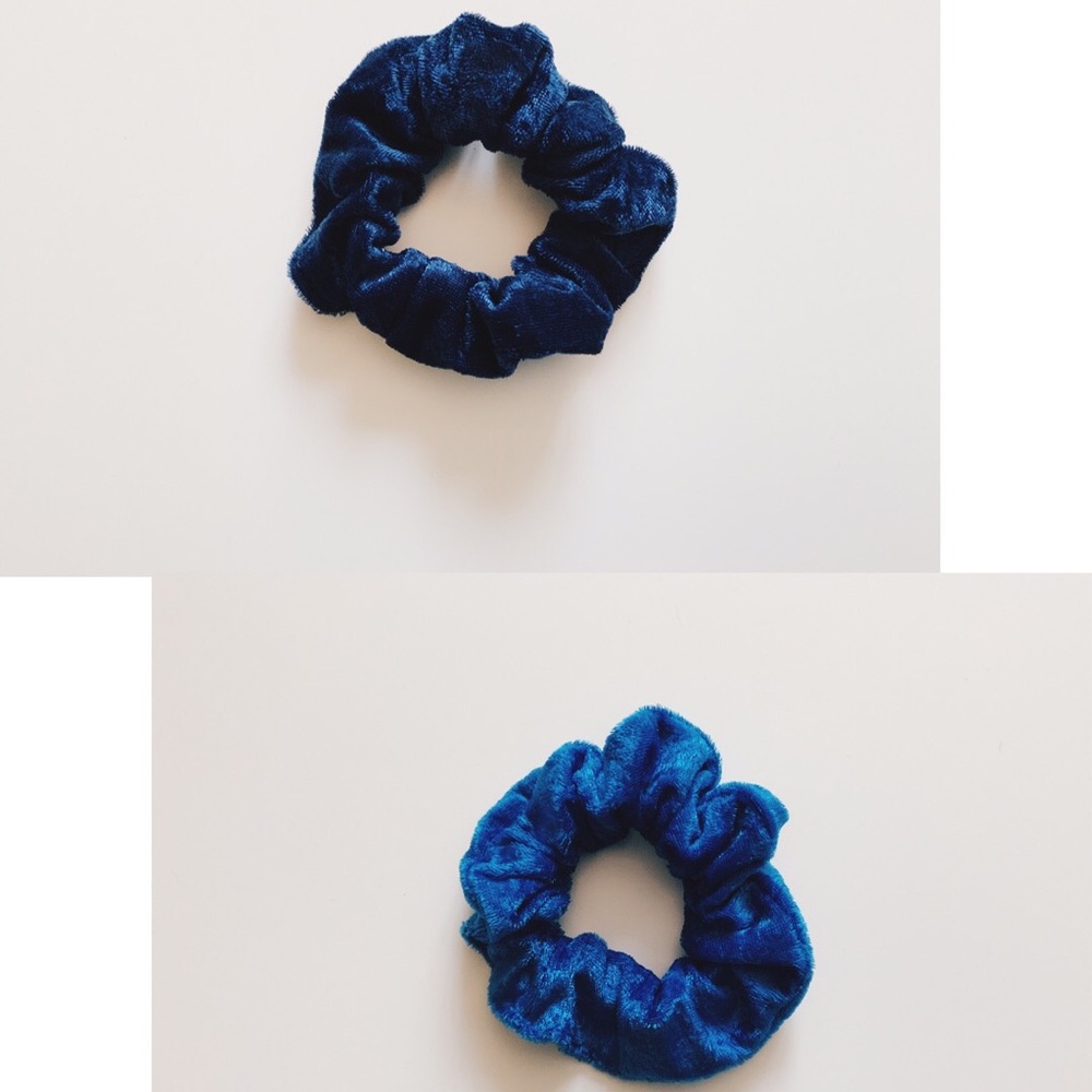 2 Pack Silky Velvet Scrunchies